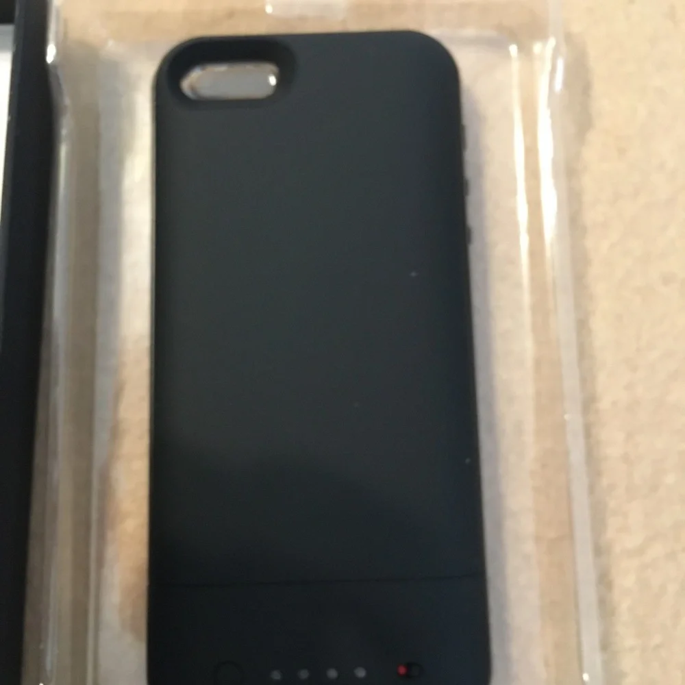 Mophie juice pack air battery charger iPhone 5s&5 . New never used.
